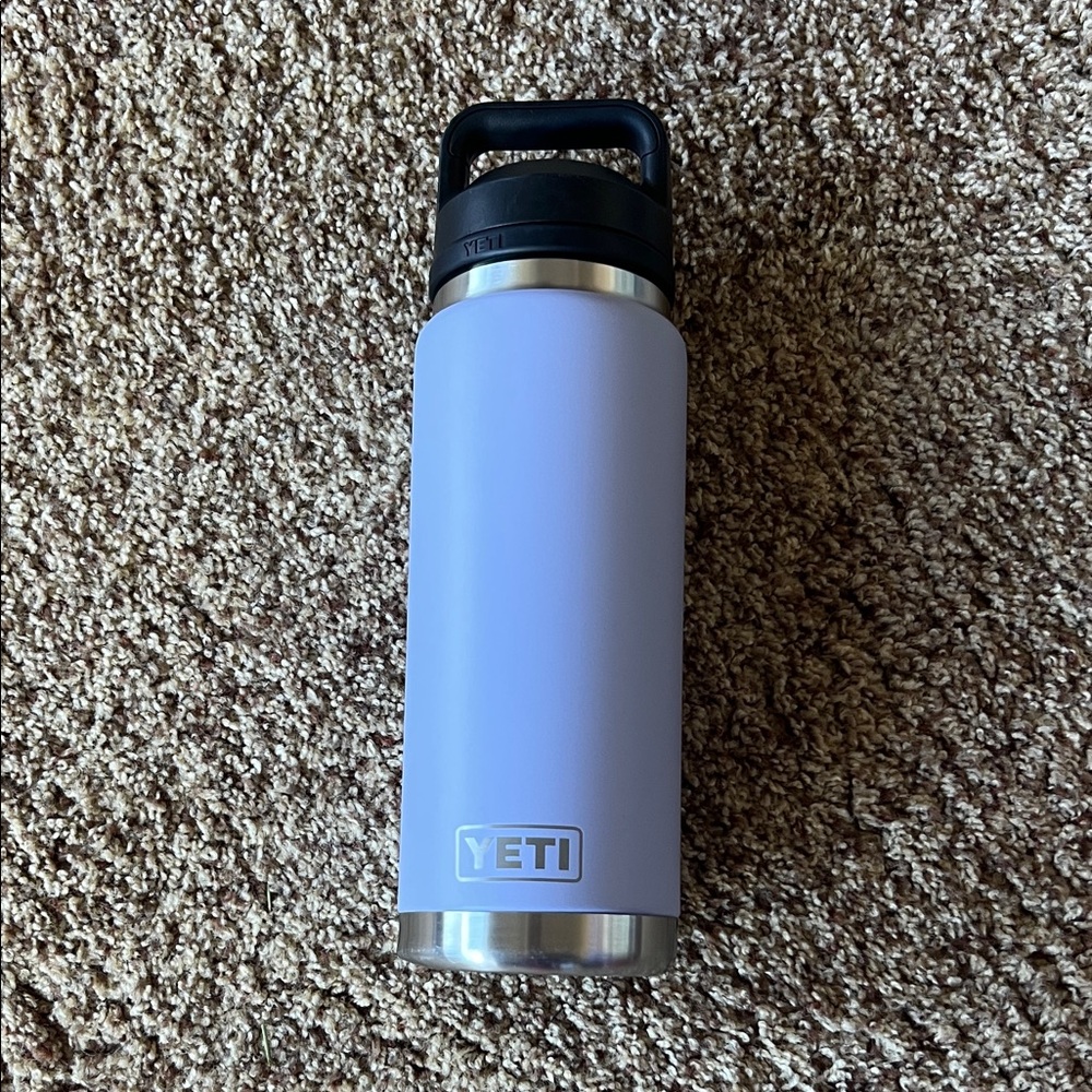 Yeti Lavender/Light Purple Insulated Bottle 26 oz